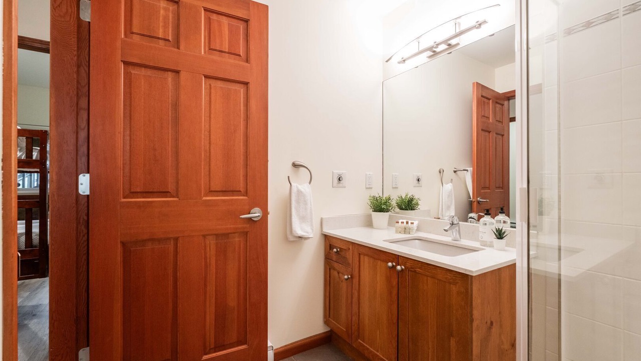 Photo of Bathroom in Blueberry Hill