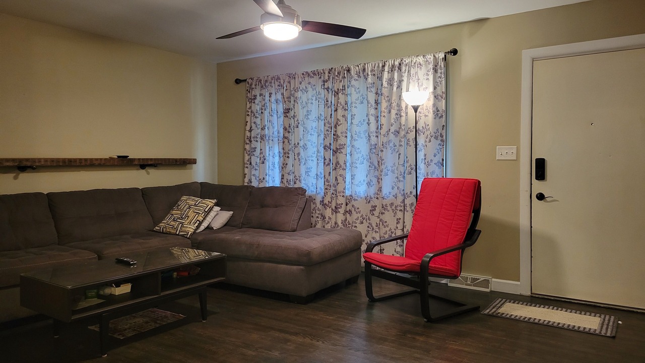 Photo of Livingroom in Hummelstown