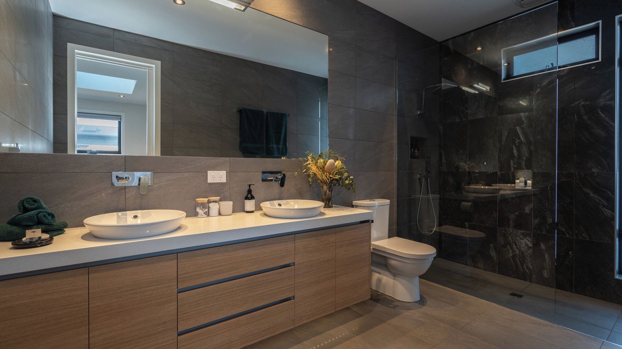 Photo of Bathroom in Curlewis