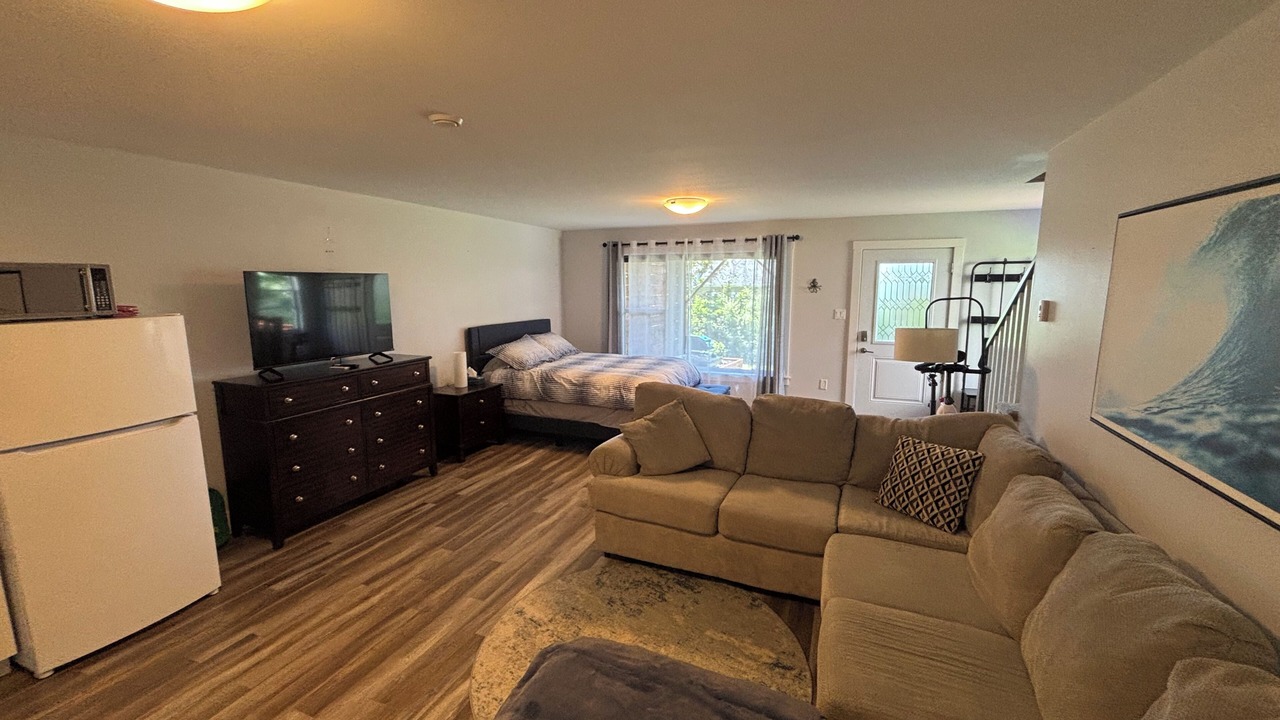 Photo of Livingroom in Dartmouth