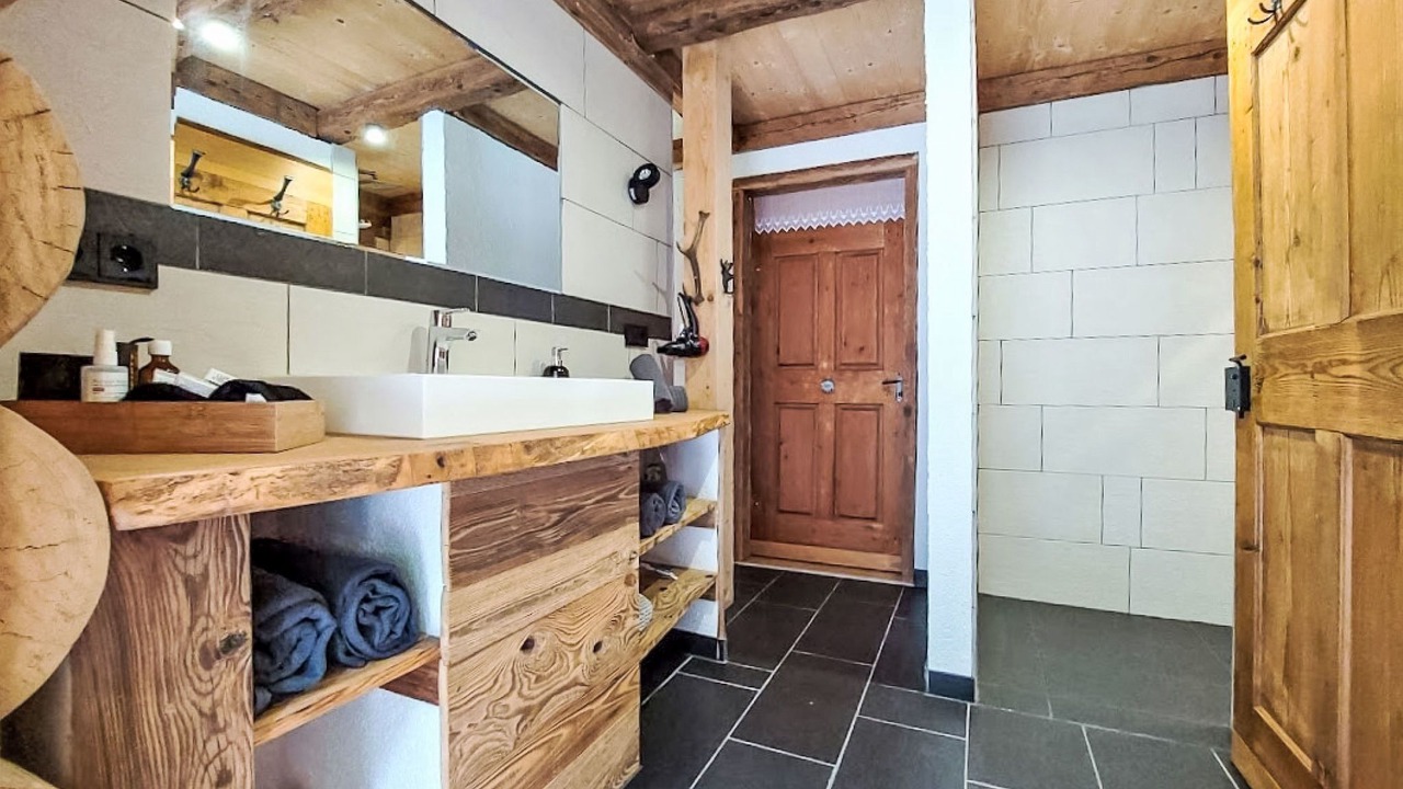 Photo of Bathroom in Stanzach