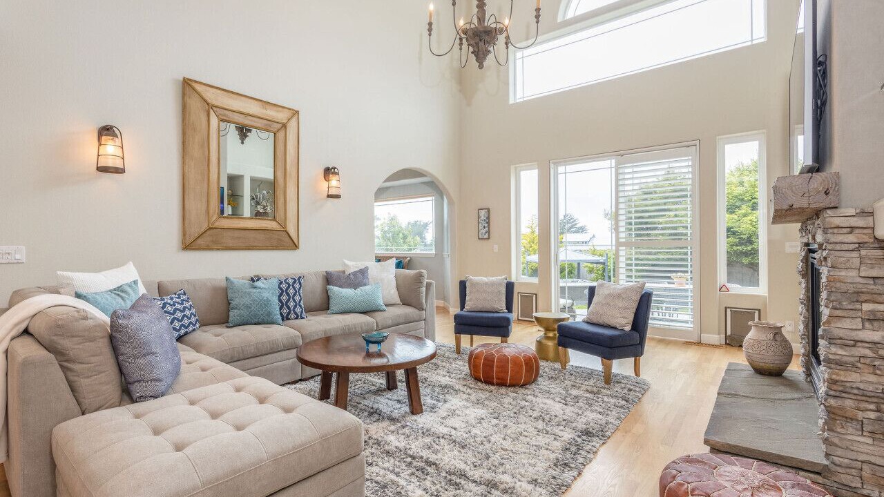 Photo of Livingroom in El Granada