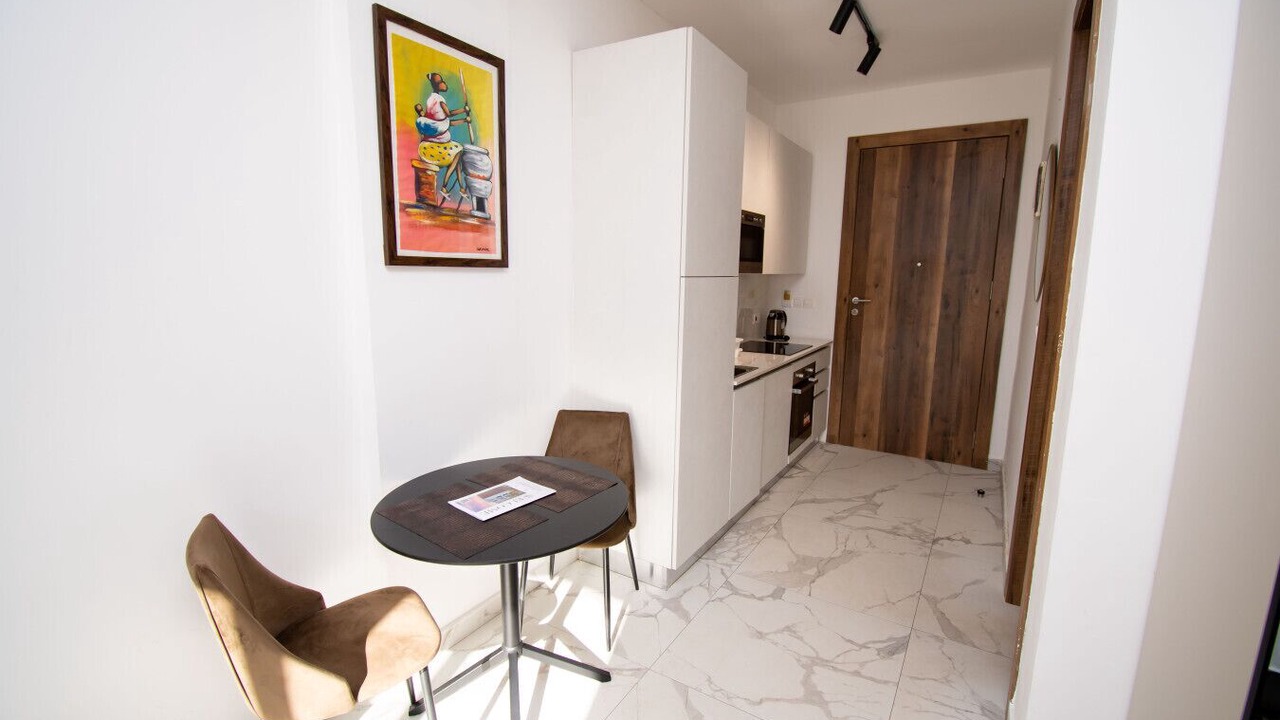 Photo of Livingroom in Labadi