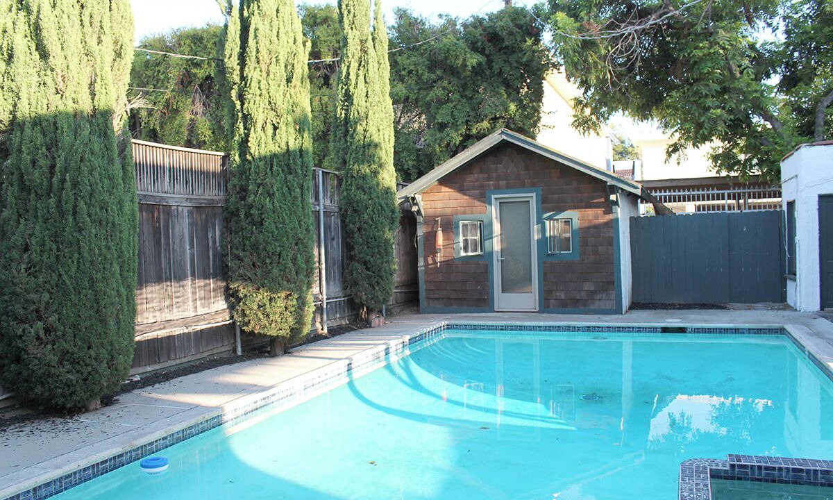 Photo of Outdoor in Valley Village