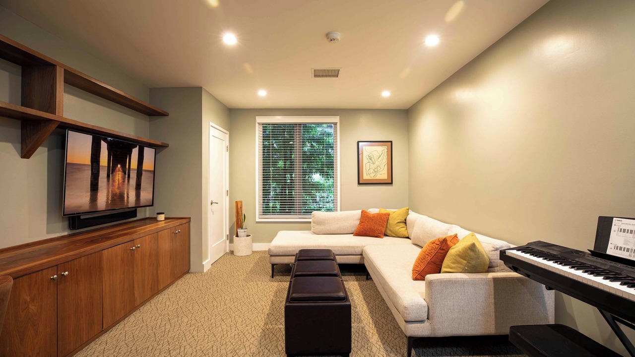 Photo of Livingroom in La Canada Flintridge