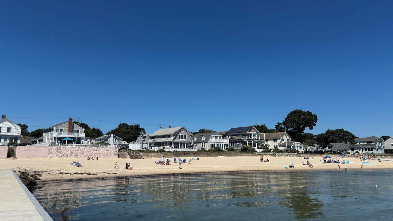 Photo of Others in Niantic