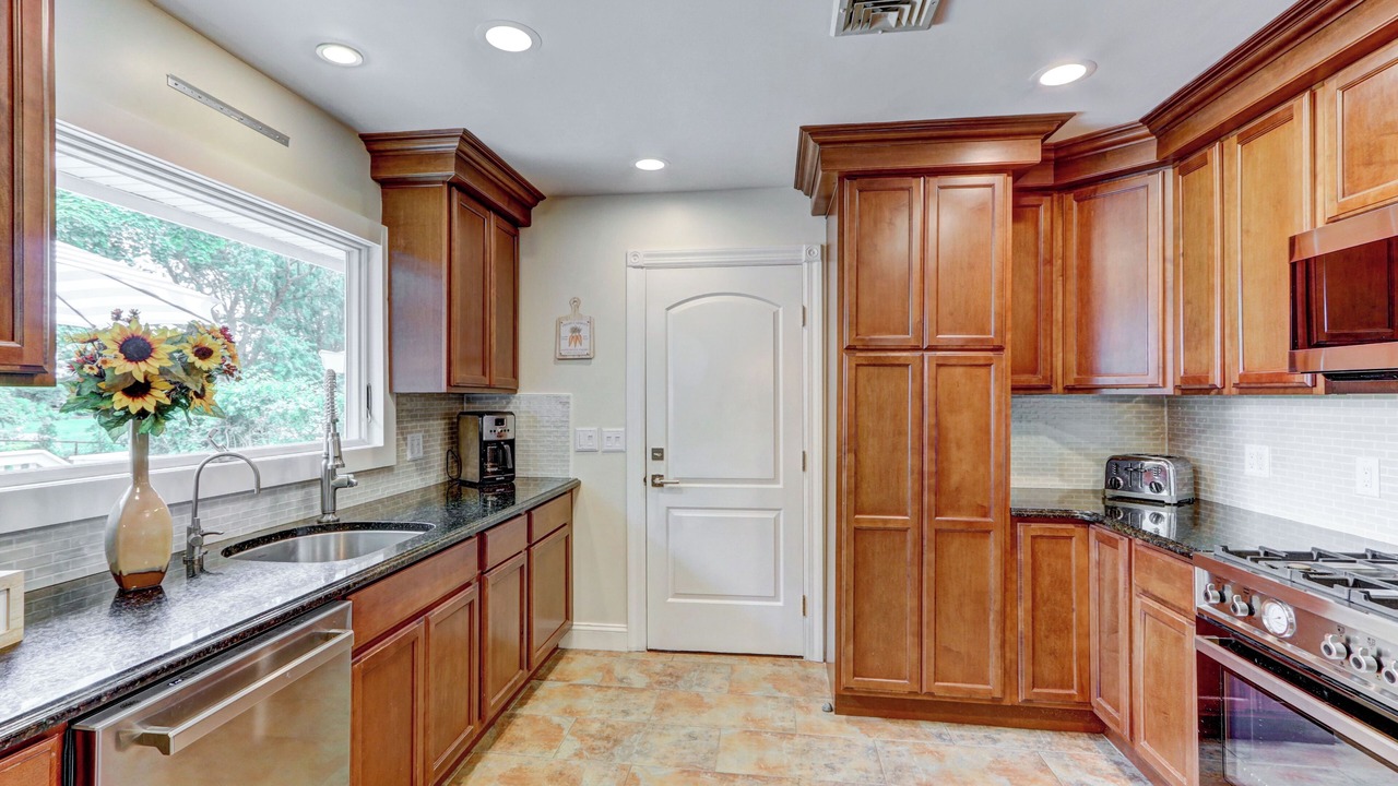 Photo of Kitchen in Mattituck