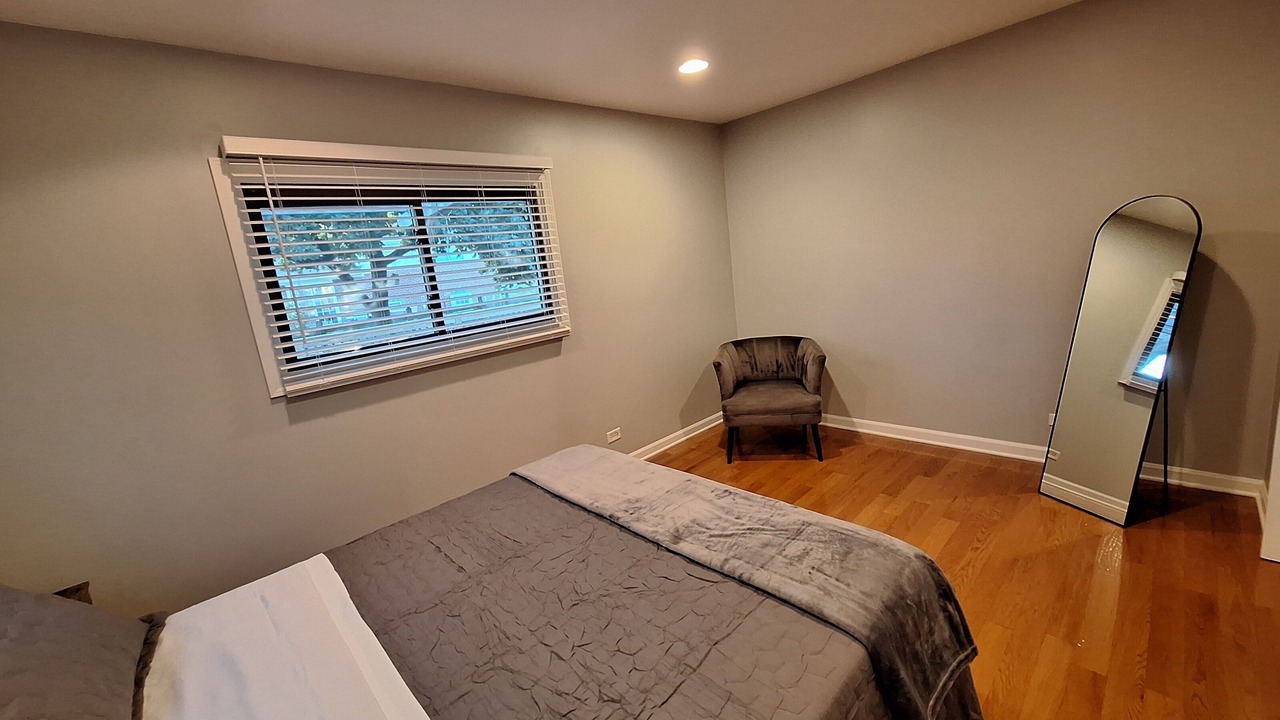 Photo of Bedroom in Des Plaines