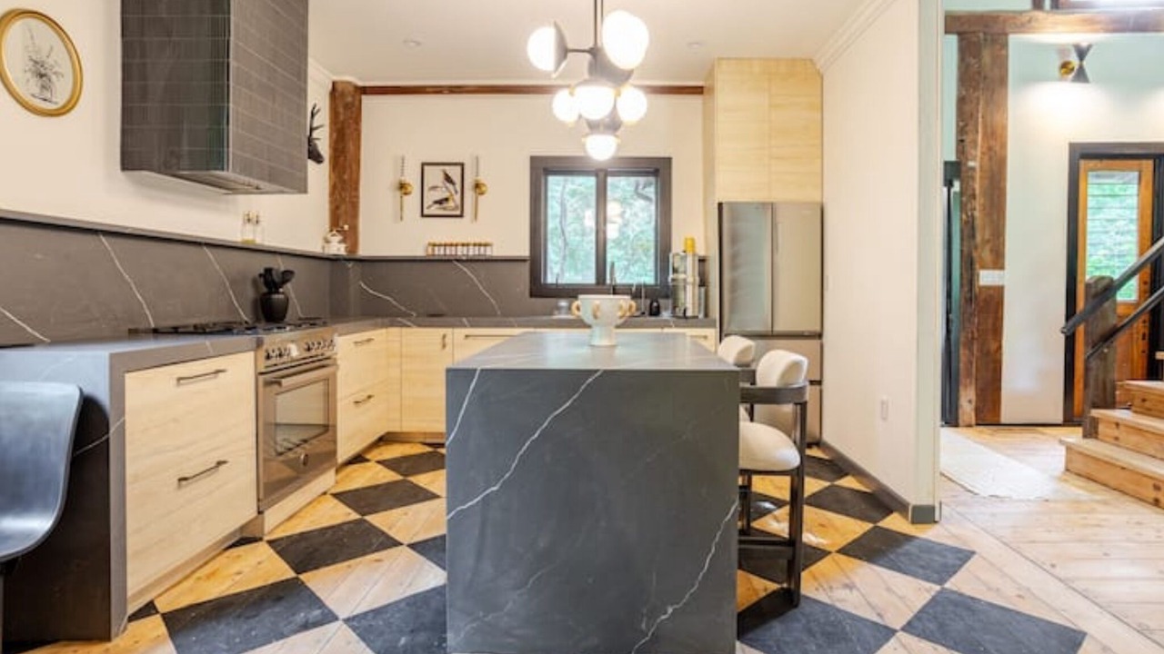 Photo of Kitchen in Hollowville