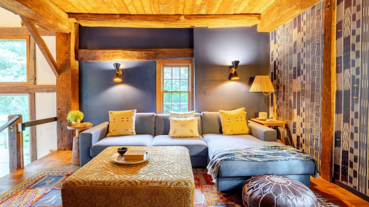 Photo of Livingroom in Hollowville
