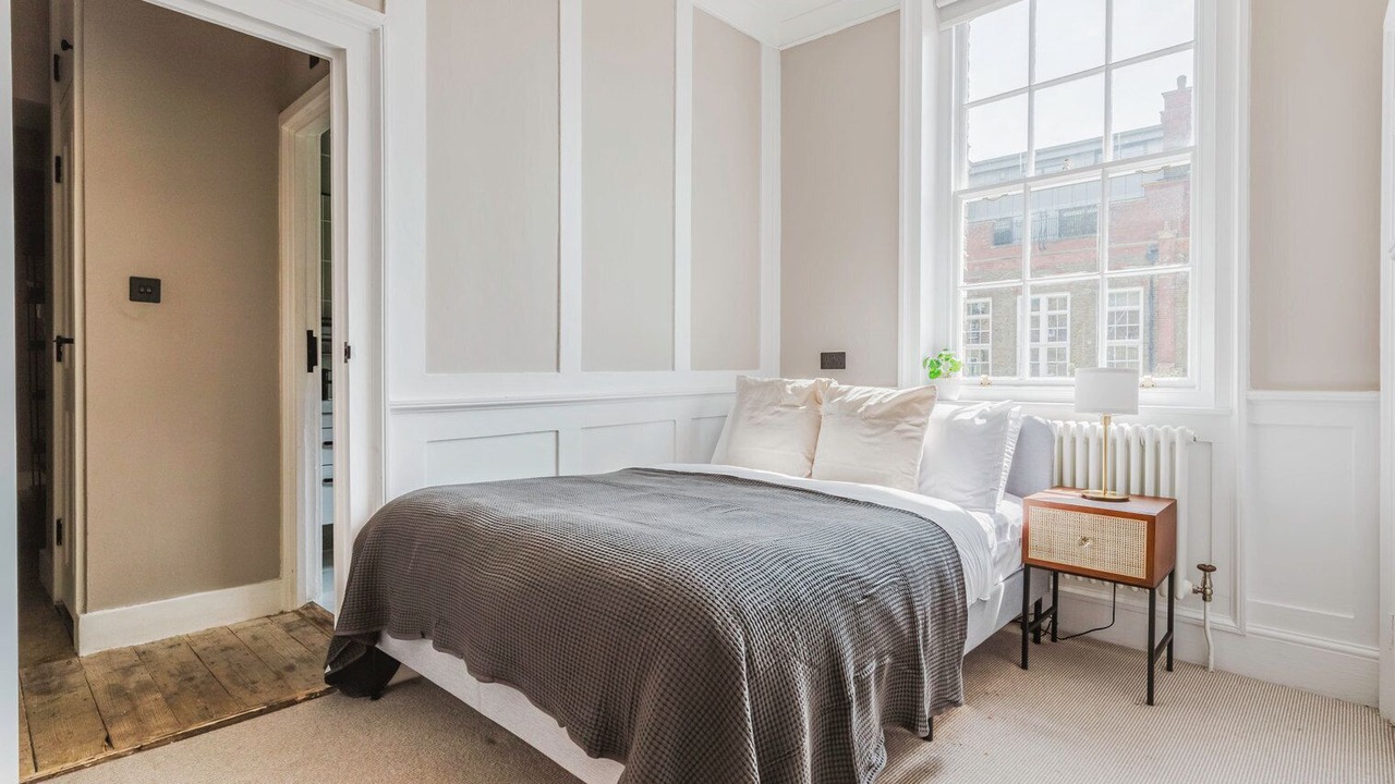 Photo of Bedroom in Wapping