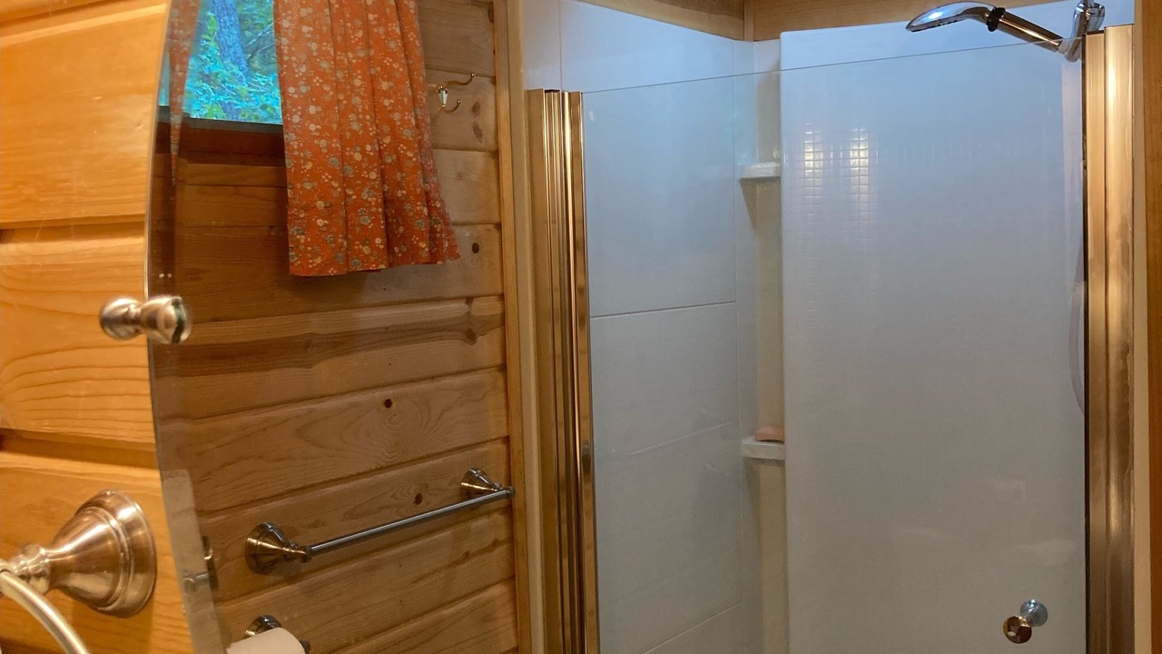 Photo of Bathroom in Irons
