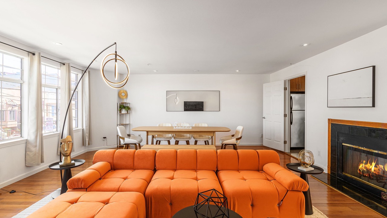 Photo of Livingroom in Daly City