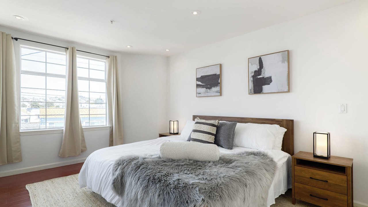Photo of Bedroom in Daly City