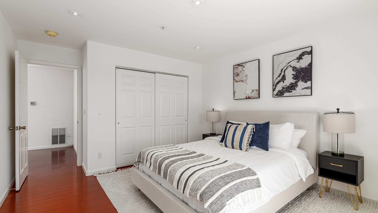 Photo of Bedroom in Daly City
