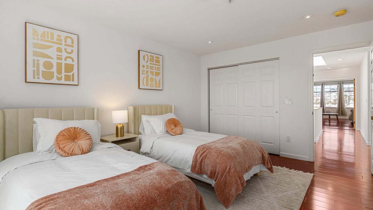Photo of Bedroom in Daly City