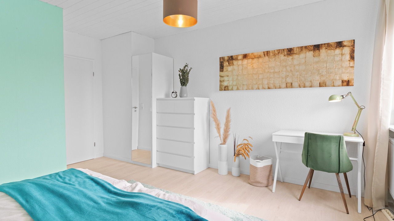 Photo of Bedroom in Perouse