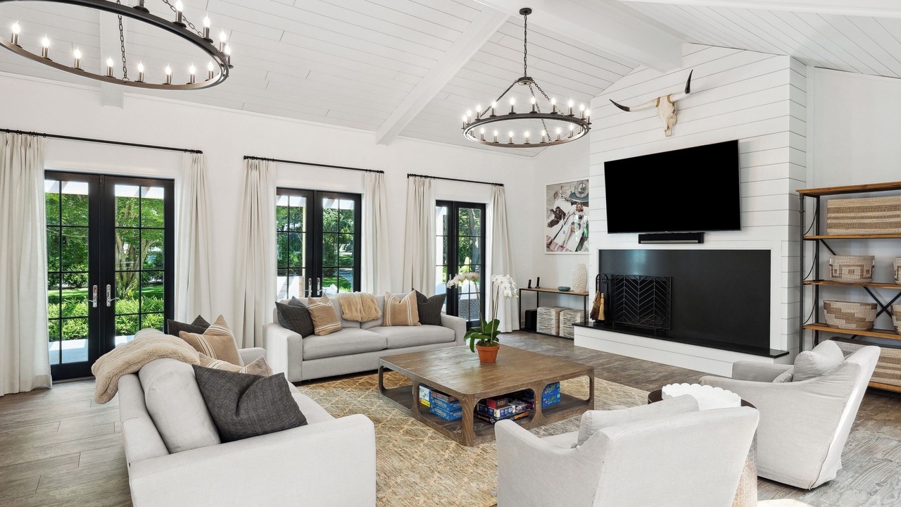 Photo of Livingroom in North Haven