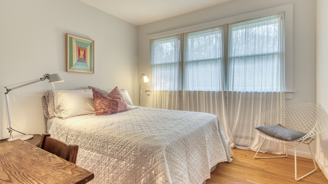 Photo of Bedroom in Barnes Landing