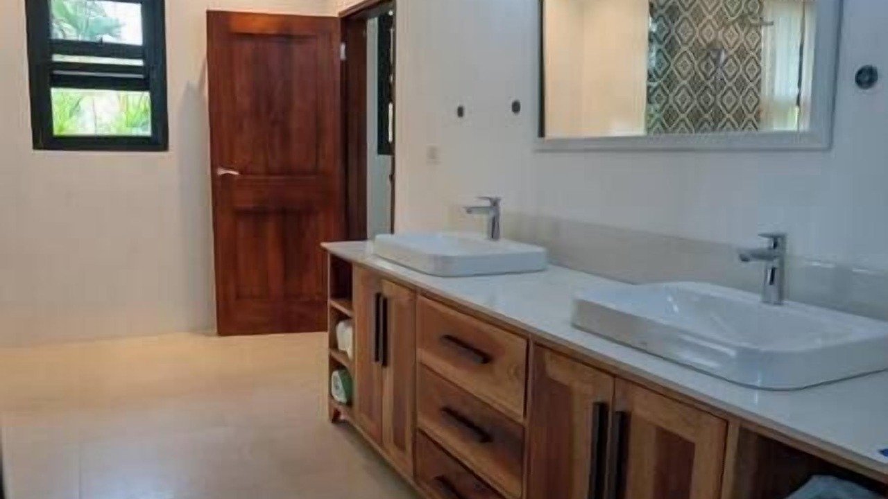 Photo of Bathroom in West End