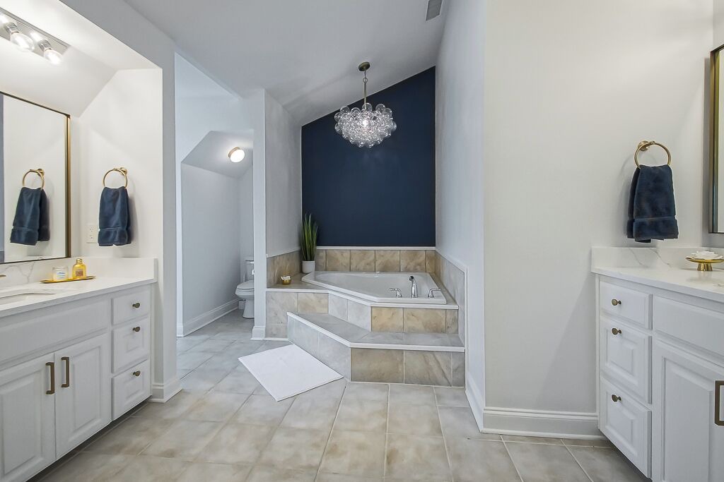 Photo of Bathroom in Jarreau