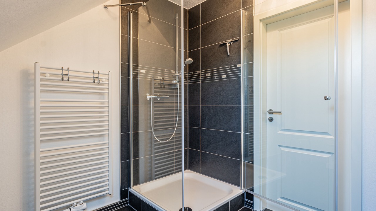 Photo of Bathroom in Loppersum