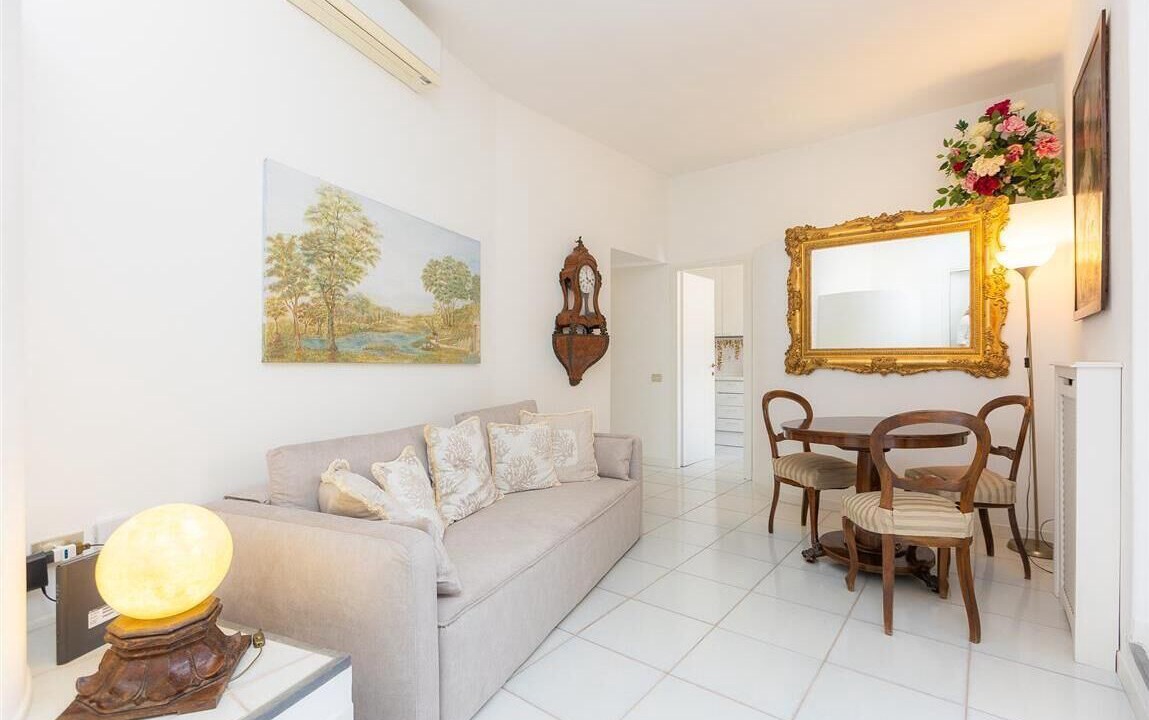 Photo of Livingroom in Sallustiano
