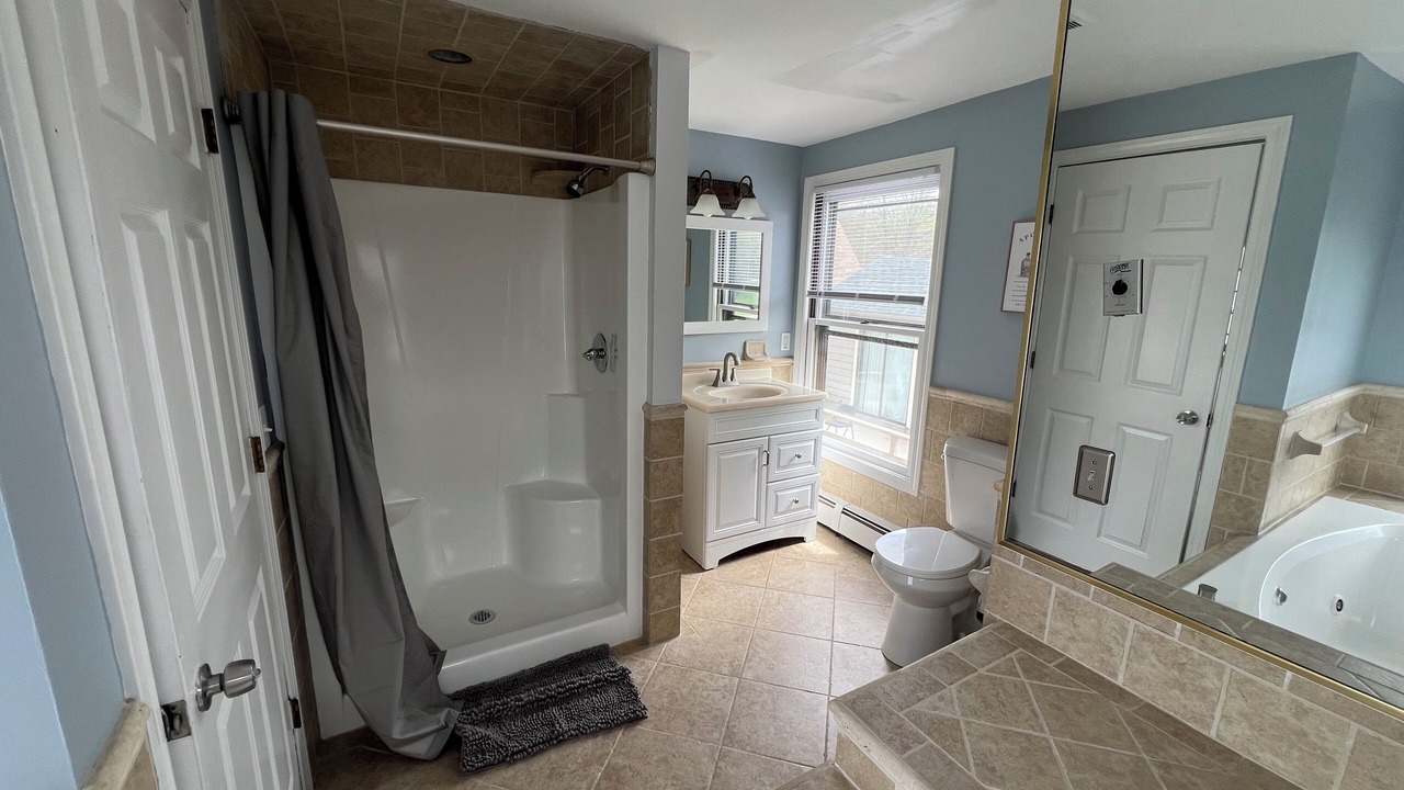 Photo of Bathroom in Lake Pocotopaug