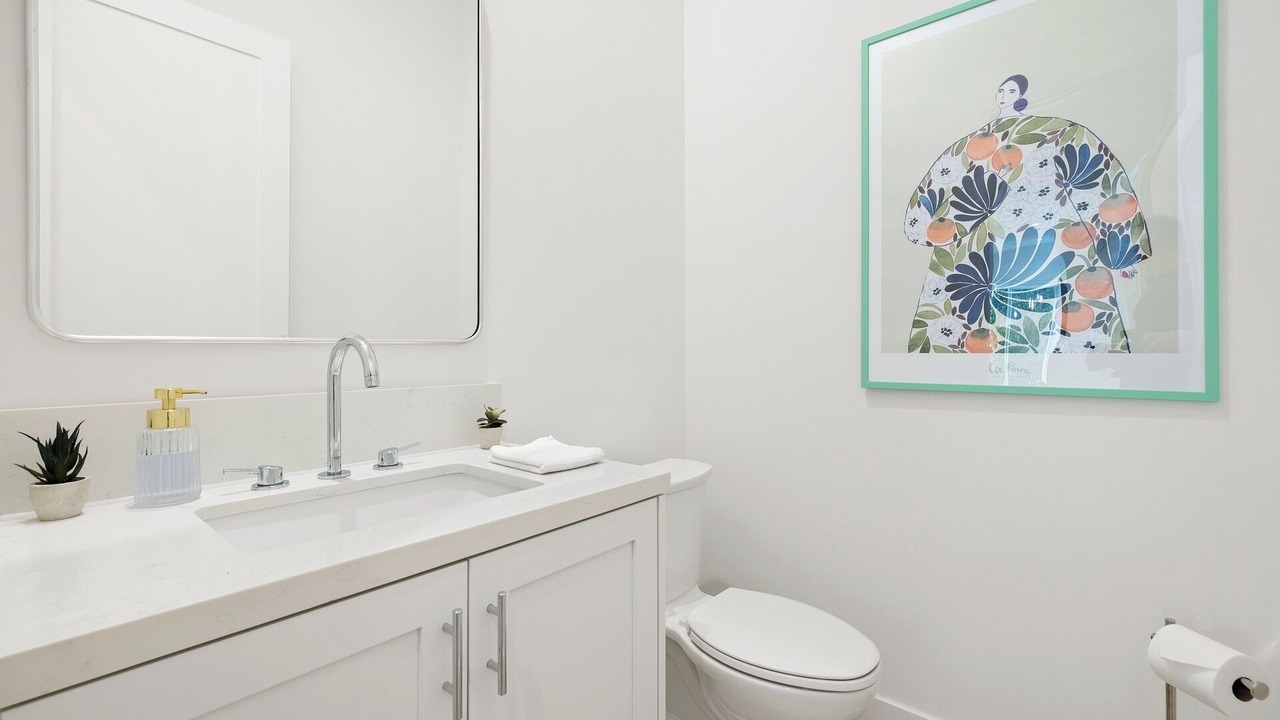 Photo of Bathroom in Del Rey