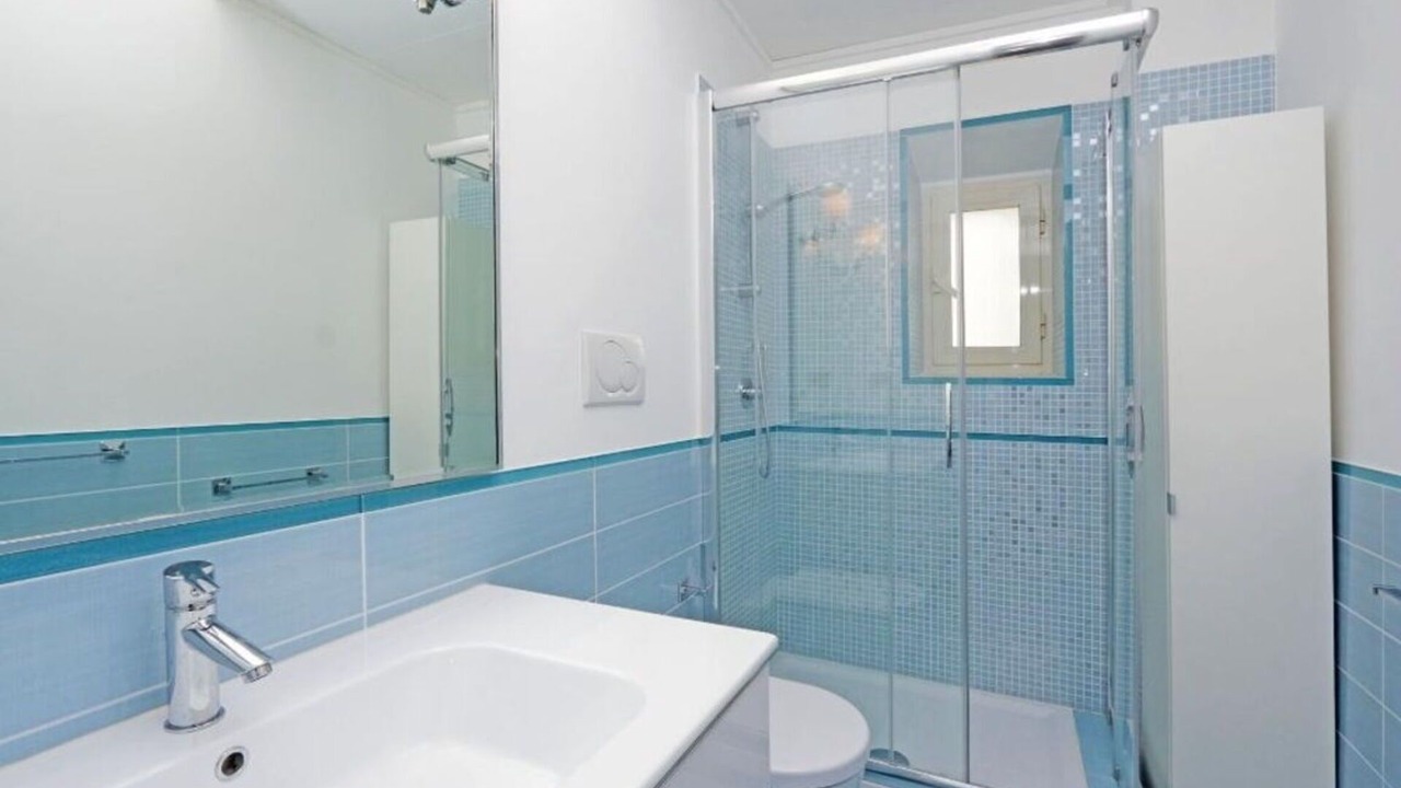 Photo of Bathroom in Salario