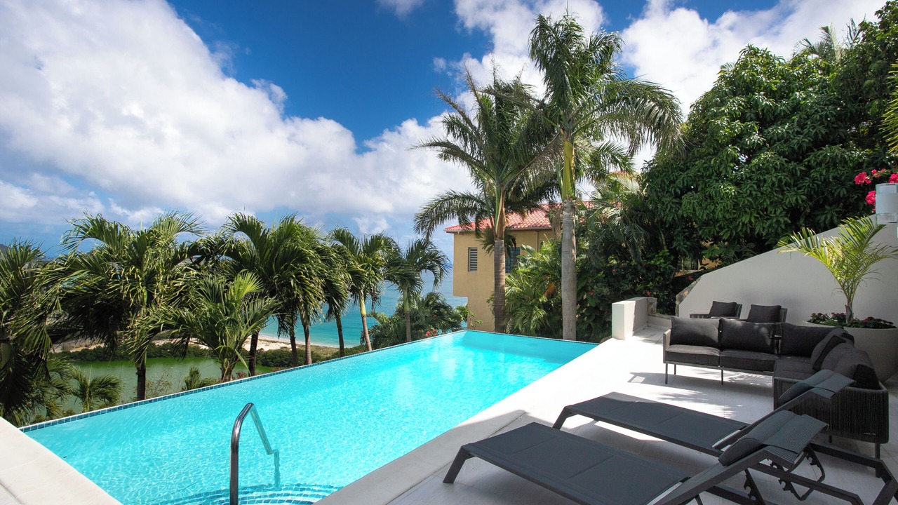 Photo of Outdoor in Cay Bay Hill