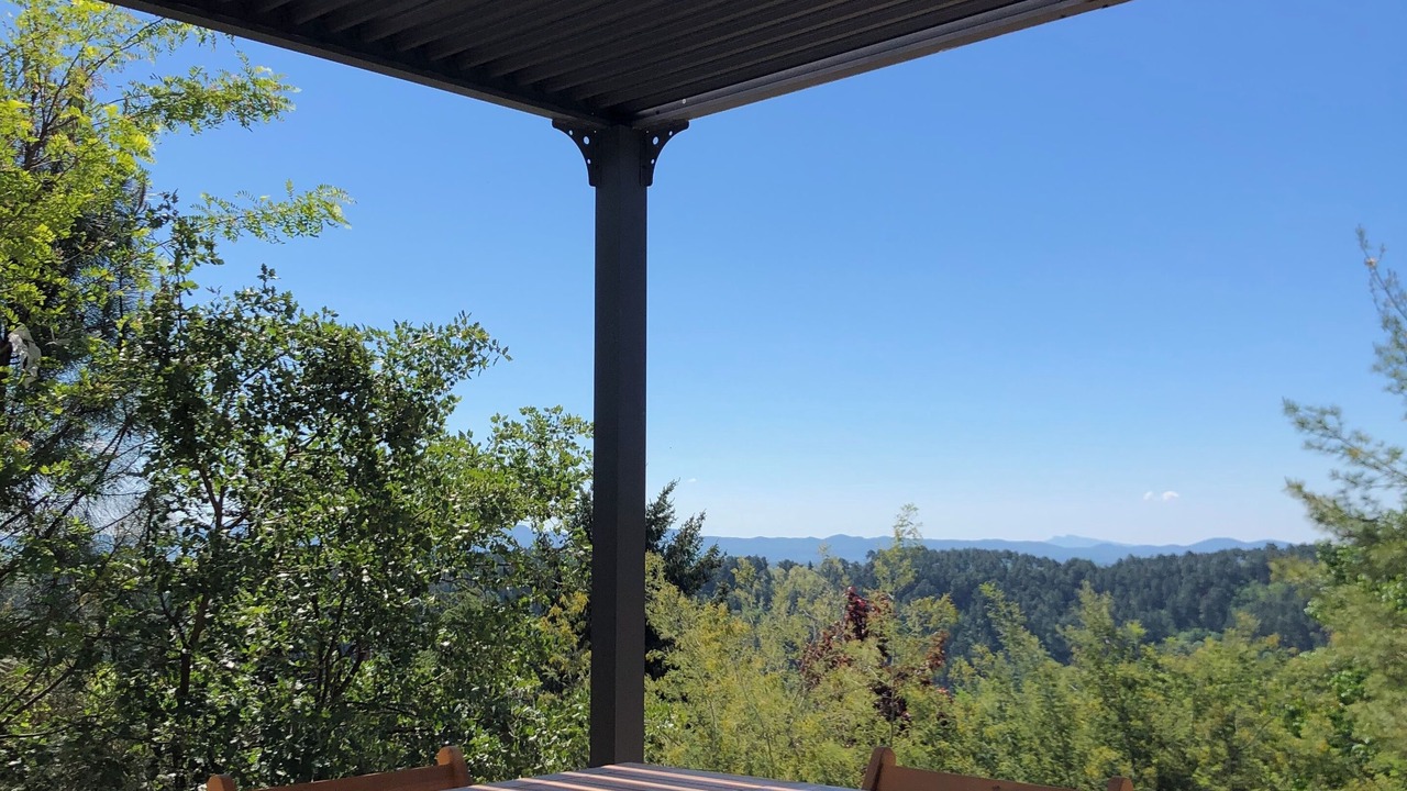 Photo of Outdoor in Ribes