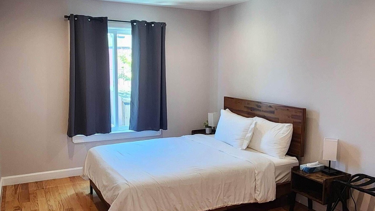 Photo of Bedroom in Daly City