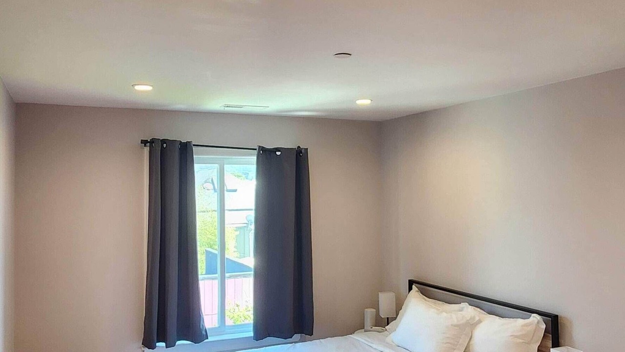 Photo of Bedroom in Daly City