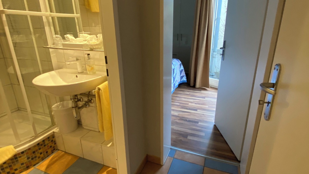 Photo of Bathroom in Alt-Godesberg