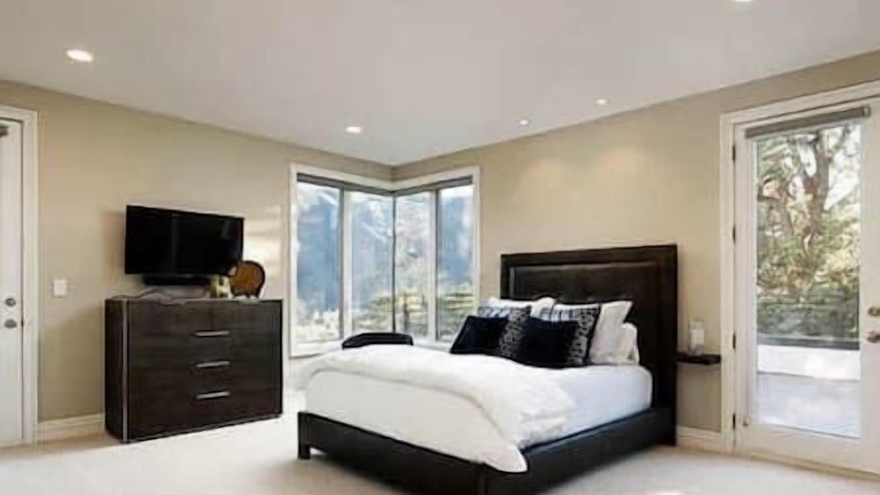 Photo of Bedroom in Basalt