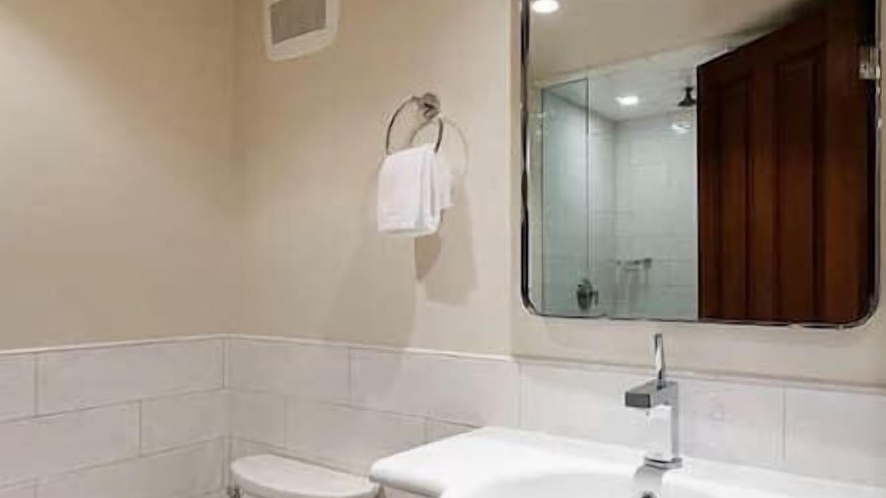 Photo of Bathroom in Basalt