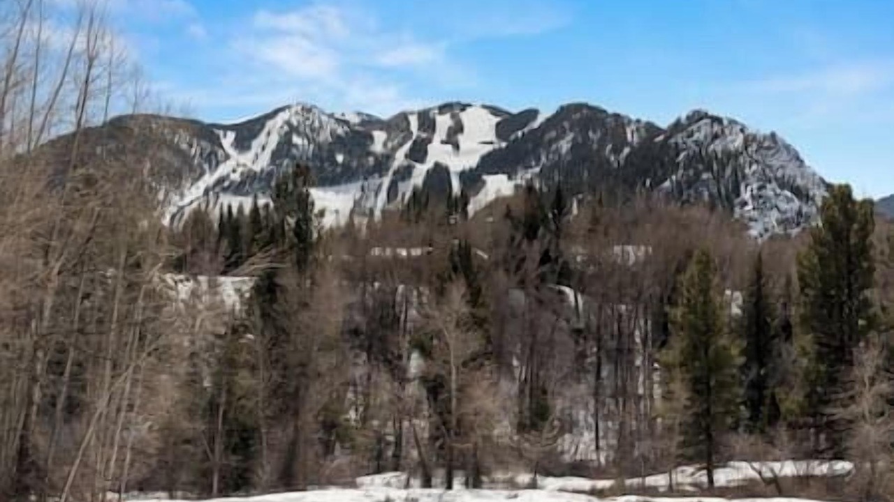 Photo of Others in Aspen