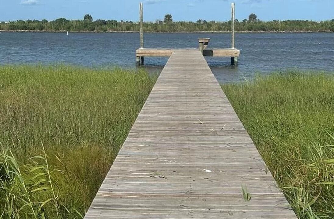 Photo of Others in Hackberry