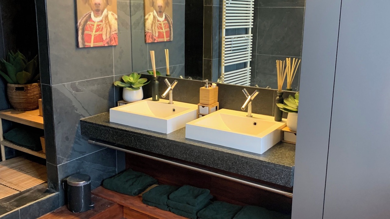 Photo of Bathroom in Boom