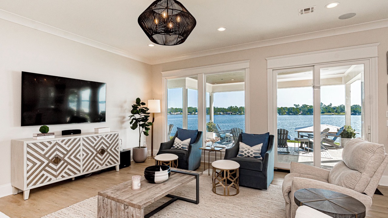 Photo of Livingroom in Torbert