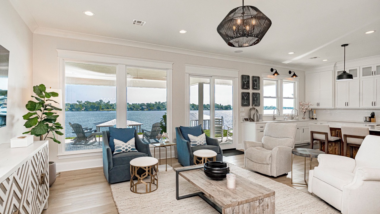 Photo of Livingroom in Torbert
