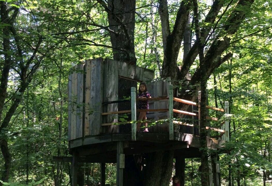 Photo of Outdoor in Bolton-Est