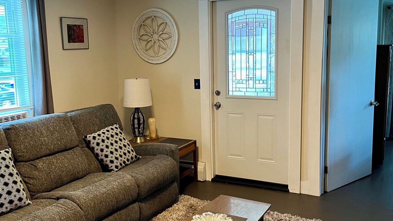 Photo of Livingroom in Southington