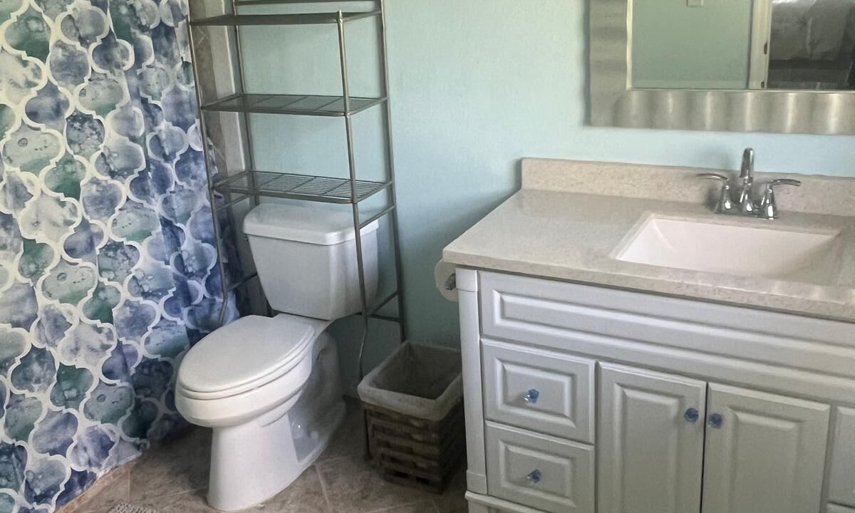 Photo of Bathroom in Port Royal