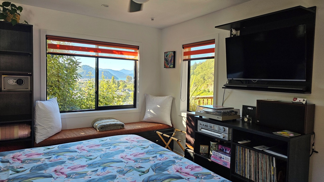Photo of Bedroom in Picton