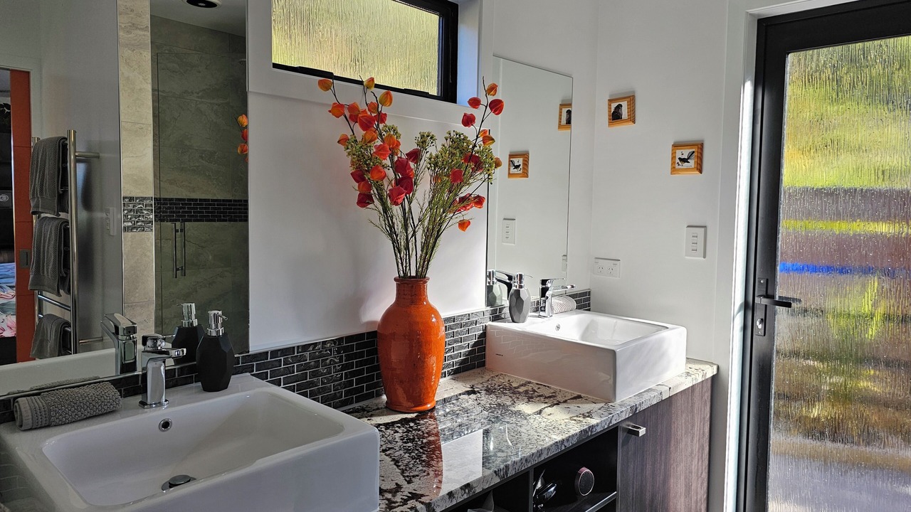 Photo of Bathroom in Picton