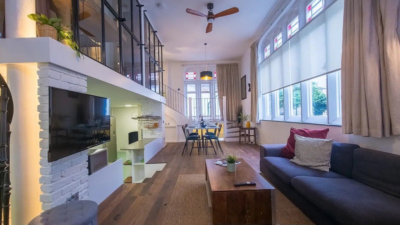 Photo of Livingroom in Poplar