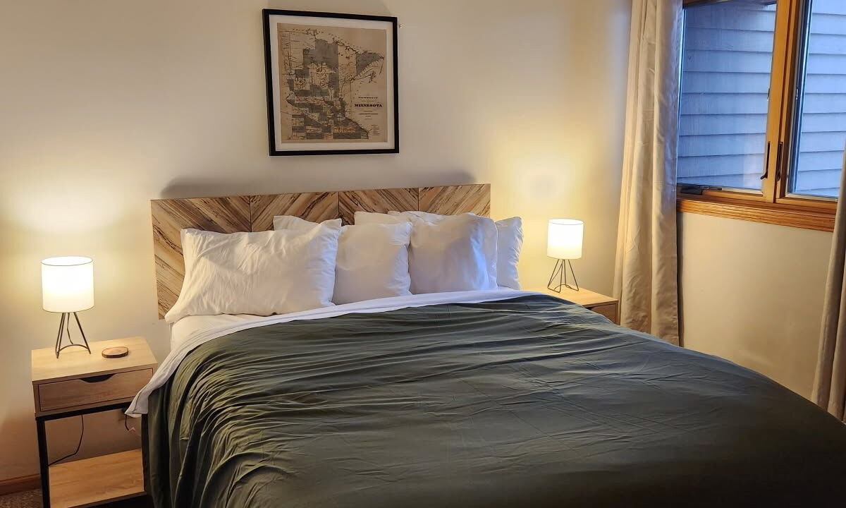 Photo of Bedroom in Two Harbors