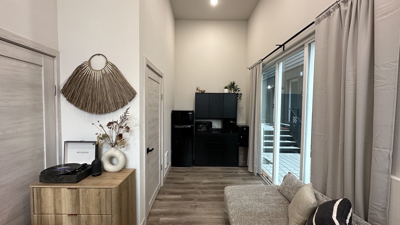 Photo of Livingroom in Judkins Park